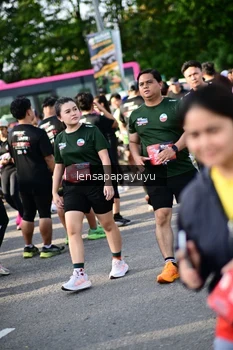 Runner Photo 4142731