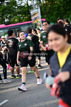 Runner Photo 4142732