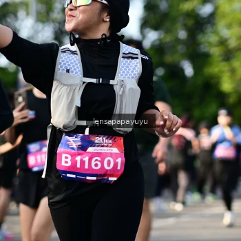 Runner Photo 4142864