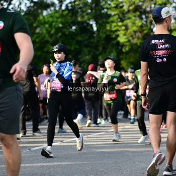 Runner Photo 4142868