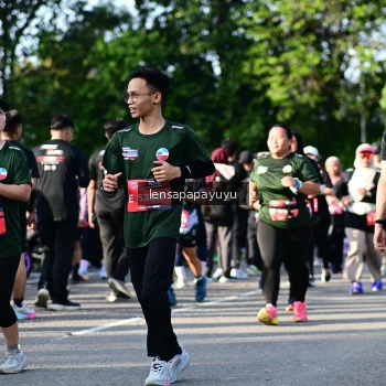 Runner Photo 4142871