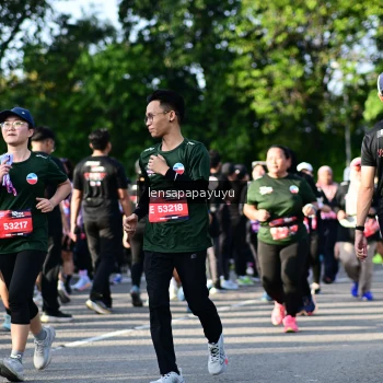 Runner Photo 4142872