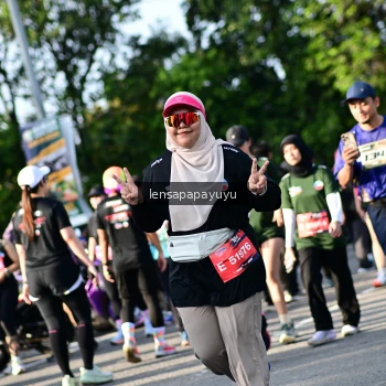 Runner Photo 4142886