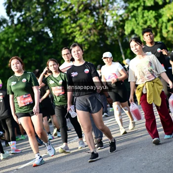 Runner Photo 4142894