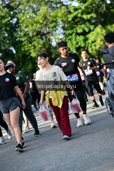 Runner Photo 4142897