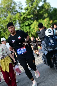 Runner Photo 4142904