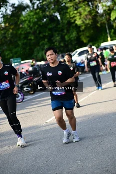 Runner Photo 4143044
