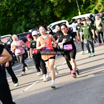 Runner Photo 4143059