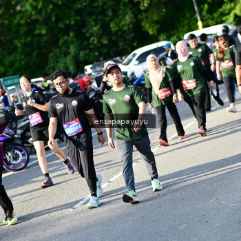 Runner Photo 4143065