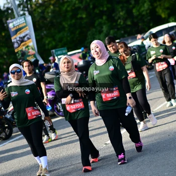 Runner Photo 4143072