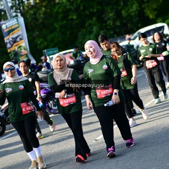 Runner Photo 4143074