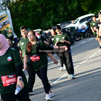 Runner Photo 4143079