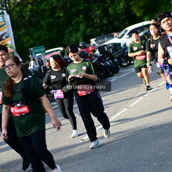 Runner Photo 4143083