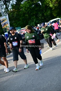 Runner Photo 4143095