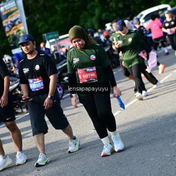 Runner Photo 4143096