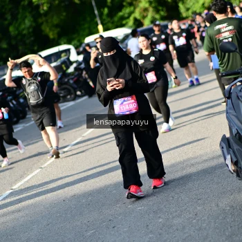 Runner Photo 4143120