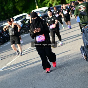 Runner Photo 4143125
