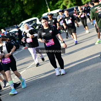 Runner Photo 4143130