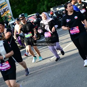 Runner Photo 4143133