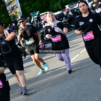 Runner Photo 4143136