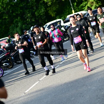 Runner Photo 4143154