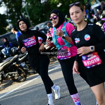 Runner Photo 4143172