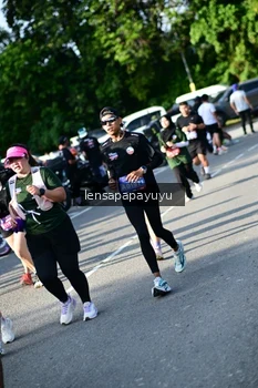 Runner Photo 4143182