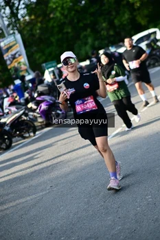 Runner Photo 4143193