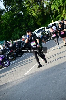 Runner Photo 4143199