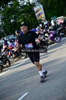 Runner Photo 4143201