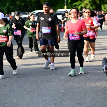 Runner Photo 4143219