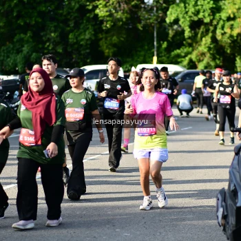 Runner Photo 4143227