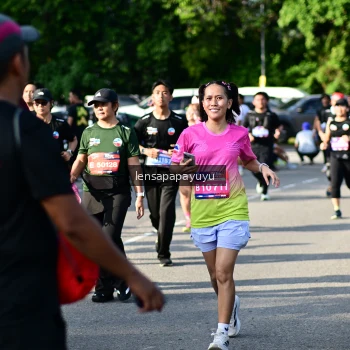 Runner Photo 4143231