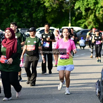 Runner Photo 4143233
