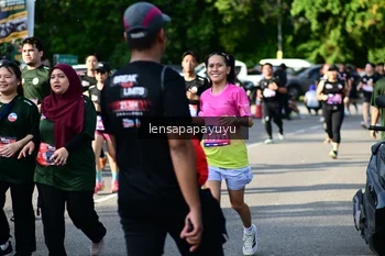 Runner Photo 4143236