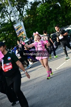 Runner Photo 4143239