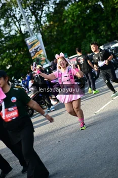 Runner Photo 4143241