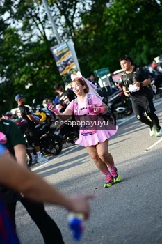 Runner Photo 4143243