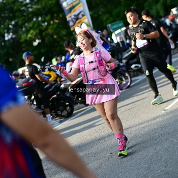 Runner Photo 4143246
