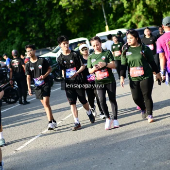 Runner Photo 4143277