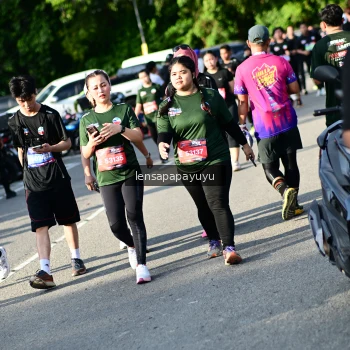 Runner Photo 4143283