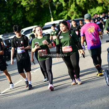 Runner Photo 4143284