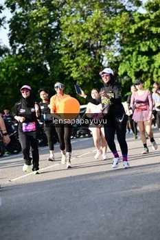 Runner Photo 4143319