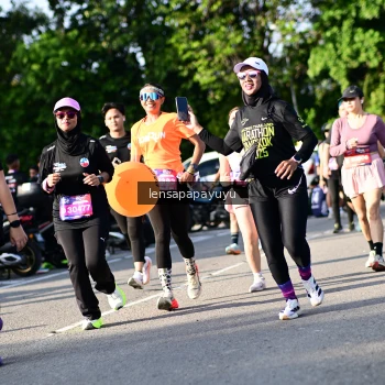 Runner Photo 4143323