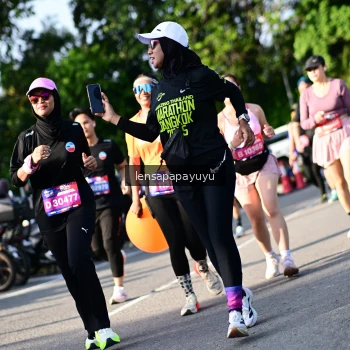 Runner Photo 4143330