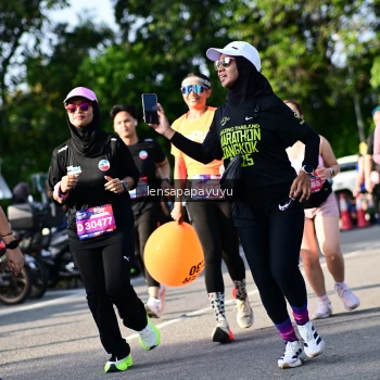 Runner Photo 4143331