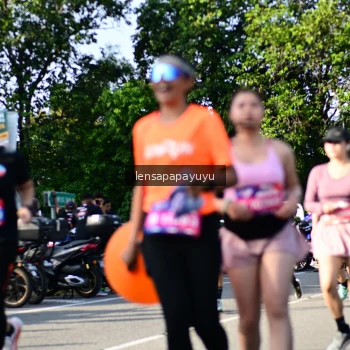Runner Photo 4143335