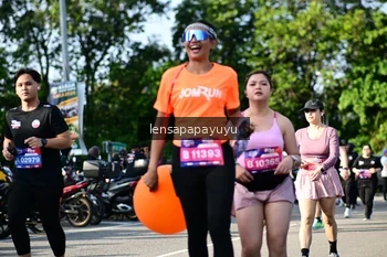 Runner Photo 4143338