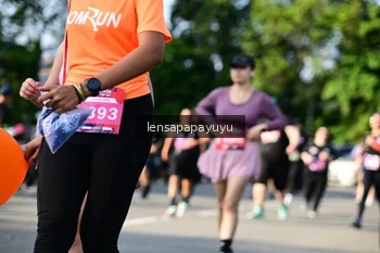 Runner Photo 4143346