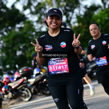 Runner Photo 4143364